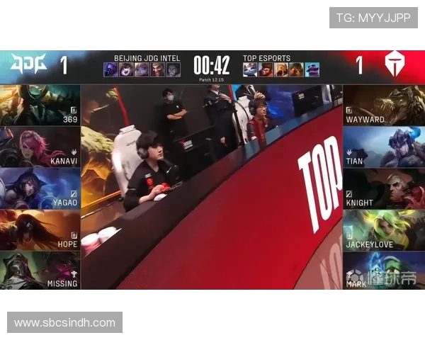 JDG战队迎战TES激烈对决，巅峰对决谁能问鼎LPL赛区冠军