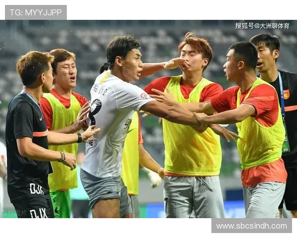 北京飞盘队灵活性引发热议球员表现与战术安排成焦点讨论 北京飞盘队灵活性引发热议球员表现与战术安排成焦点讨论