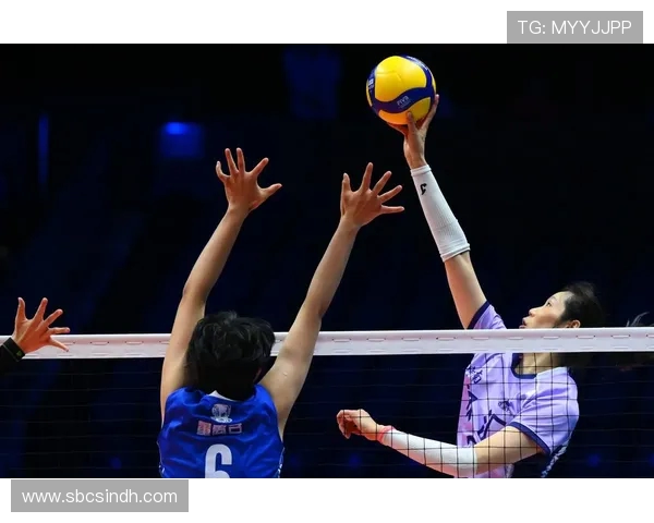 成都排球队荣登排球速度排行榜第一名展现卓越实力与团队合作精神