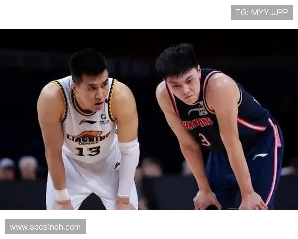 赛后分析:杭州篮球队与深圳篮球队的精彩对决与战术反思 赛后分析:杭州篮球队与深圳篮球队的精彩对决与战术反思