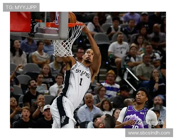 2017年10月NBA精彩对决马刺队与火箭队的较量回顾与分析