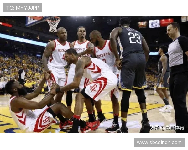 360直播勇士与火箭激战正酣精彩瞬间不容错过尽在此刻
